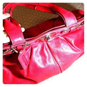Vintage Coach satchel bag in raspberry